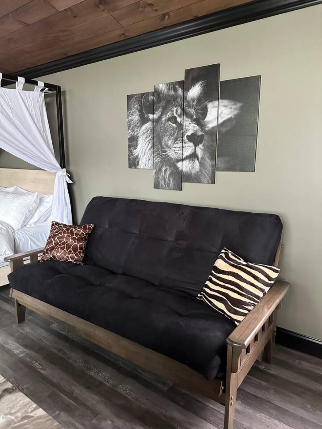 Big Cat Bungalows At The Haven - Lion 2 Canastota Eksteriør billede